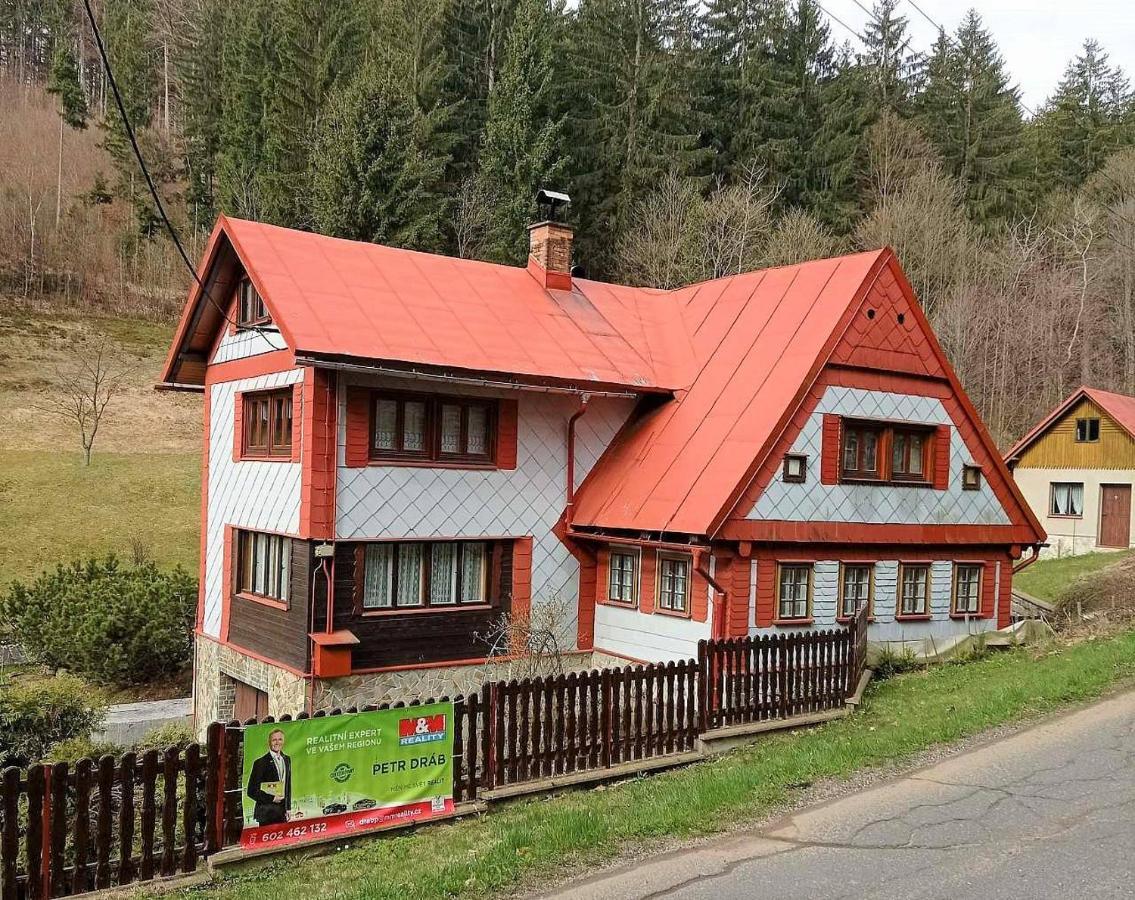 Ubytovani V Retro Chalupe Na Vecnosti Tanvald Zewnętrze zdjęcie